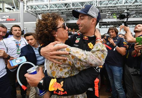 daniel ricciardo mother.